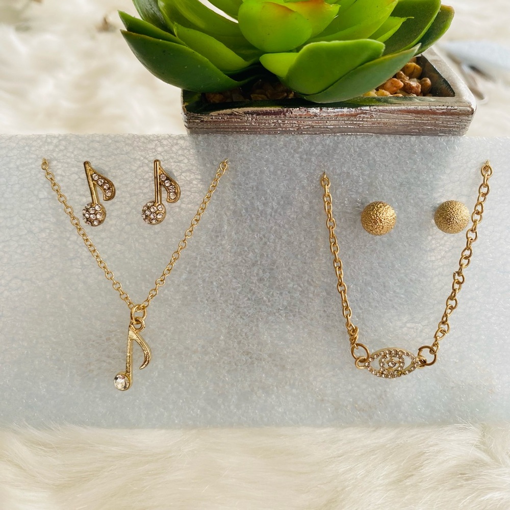 Jewelry bundle